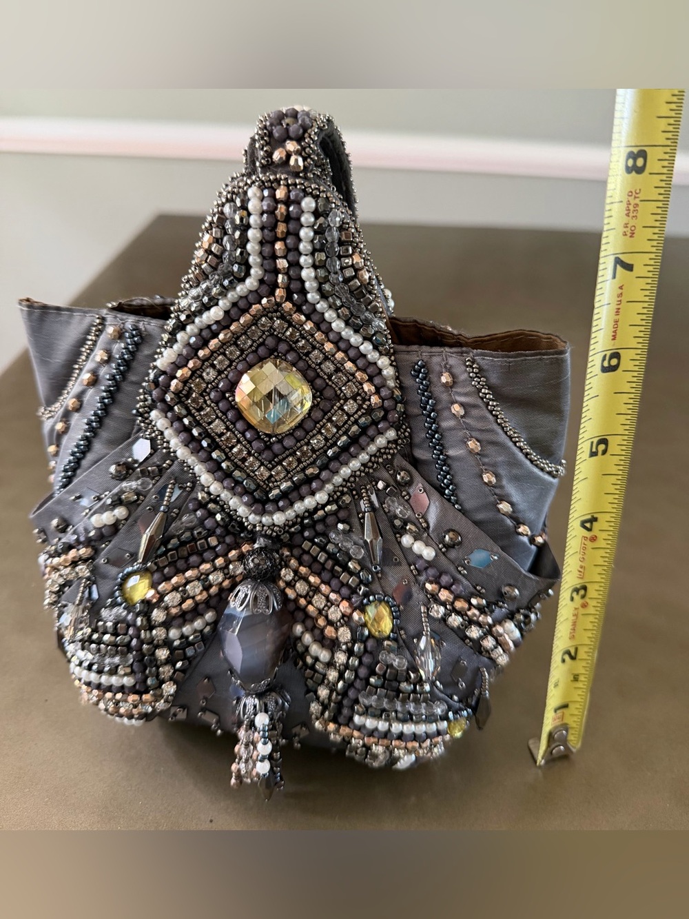 Mary Frances Beaded Gray Evening Wristlet Handbag, Magnetic Closure - Picture 6 of 14